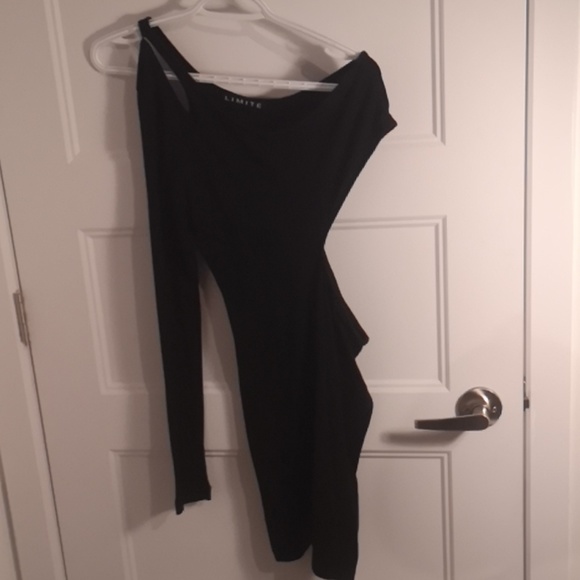 Limite dress - Picture 1 of 5